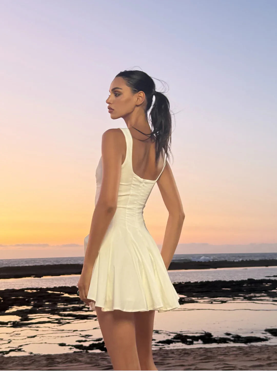 Robe Blanche Courte Classique